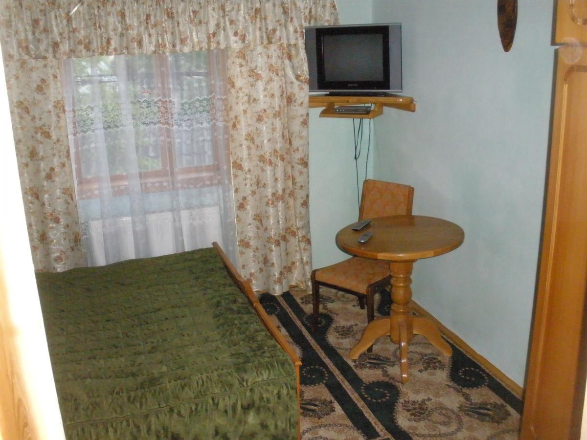 Guest House Pid Lypamy Микуличин Екстер'єр фото